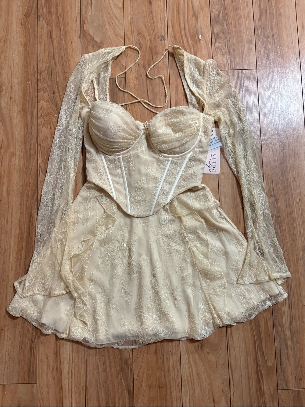NWT Oh Polly Mini Lace Corset Dress Cream Tan Sweetheart Neckline Women’s Size 6